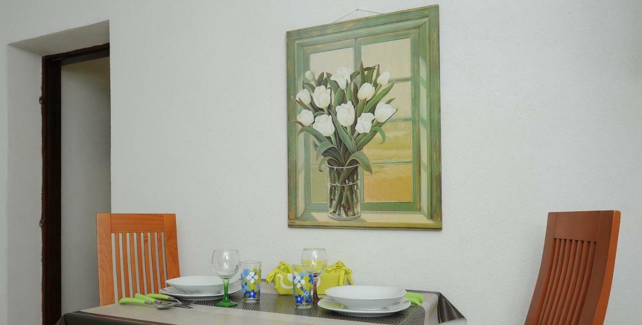 Apartments Marcela Stari Grad  Bagian luar foto
